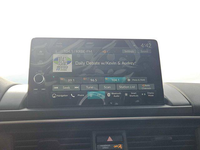 new 2025 Honda Pilot car, priced at $45,305