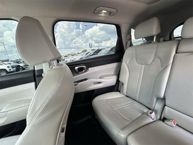 used 2025 Kia Sorento car, priced at $32,800