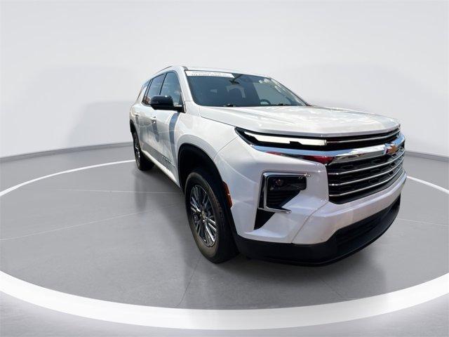 used 2024 Chevrolet Traverse car, priced at $40,800