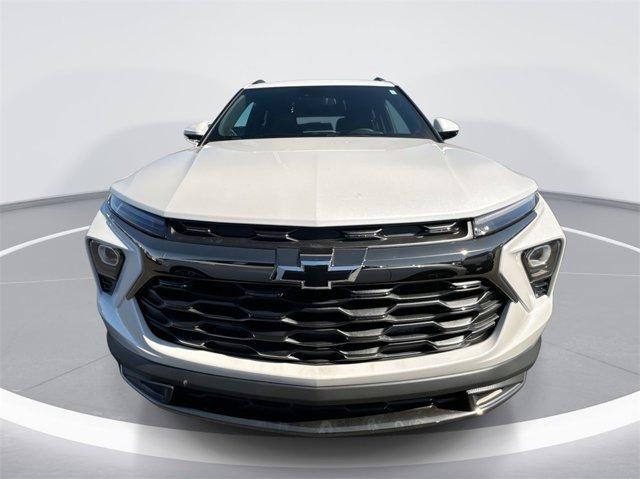 new 2025 Chevrolet TrailBlazer car, priced at $28,035