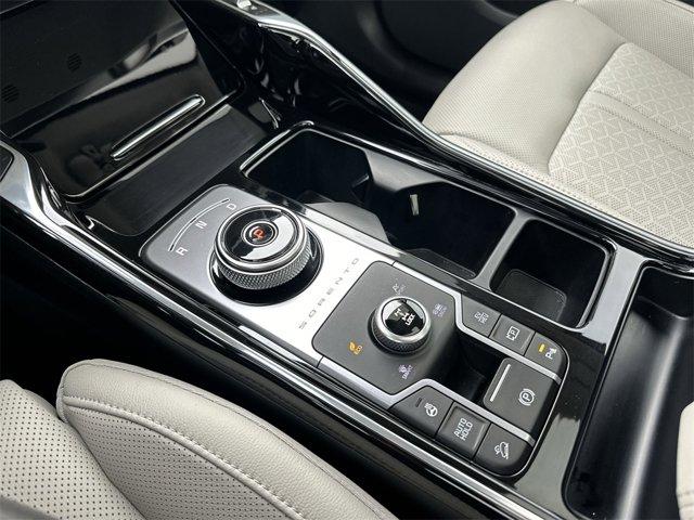used 2022 Kia Sorento Plug-In Hybrid car, priced at $34,888
