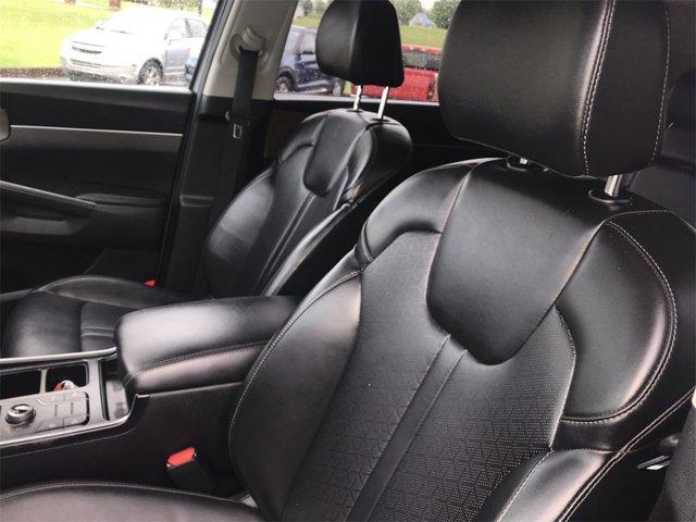 used 2023 Kia Sorento car, priced at $33,500