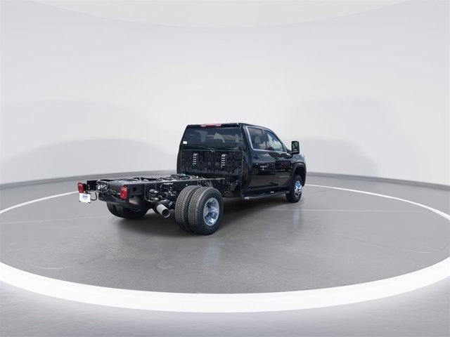 new 2025 GMC Sierra 3500 car, priced at $71,160