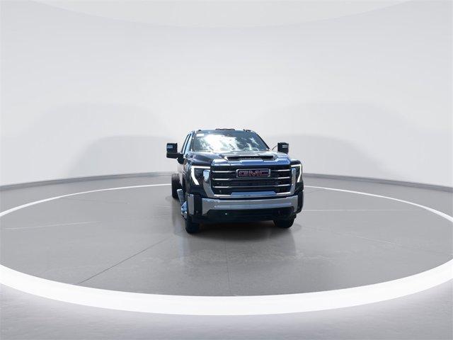 new 2025 GMC Sierra 3500 car, priced at $71,160