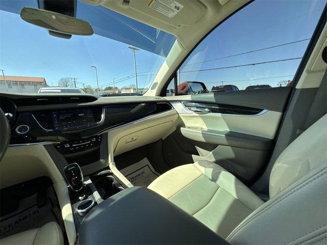 used 2020 Cadillac XT6 car, priced at $28,900