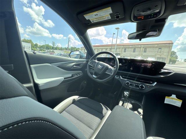 new 2025 Buick Envista car, priced at $26,280