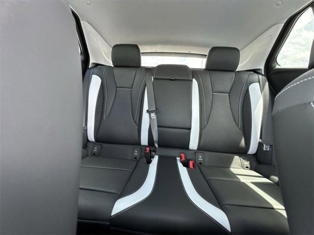 new 2025 Buick Envision car, priced at $37,980