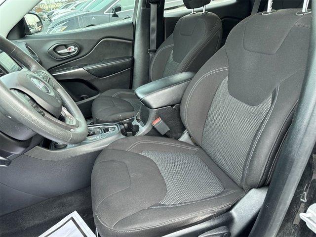 used 2020 Jeep Cherokee car, priced at $17,884