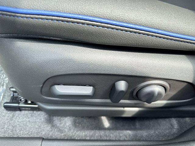 new 2025 Buick Envista car, priced at $29,148