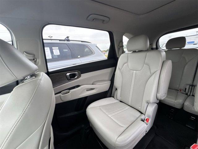 used 2023 Kia Sorento car, priced at $29,995