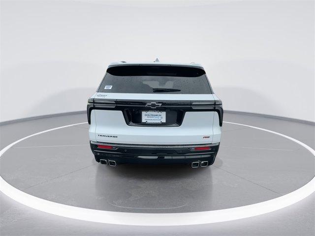new 2025 Chevrolet Traverse car