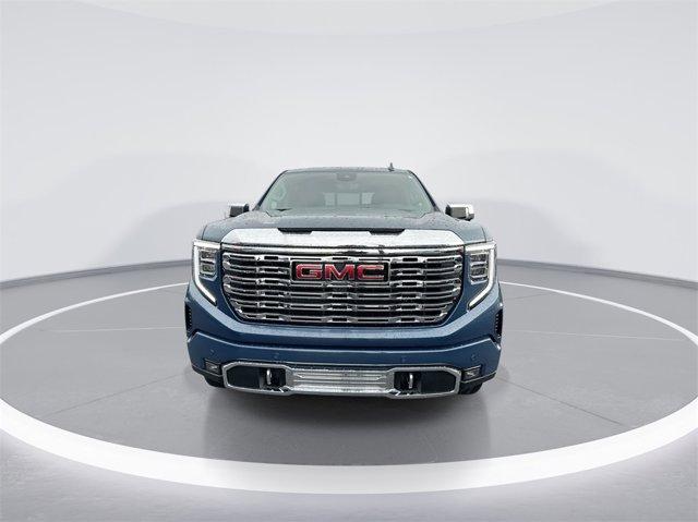 new 2025 GMC Sierra 1500 car, priced at $73,520