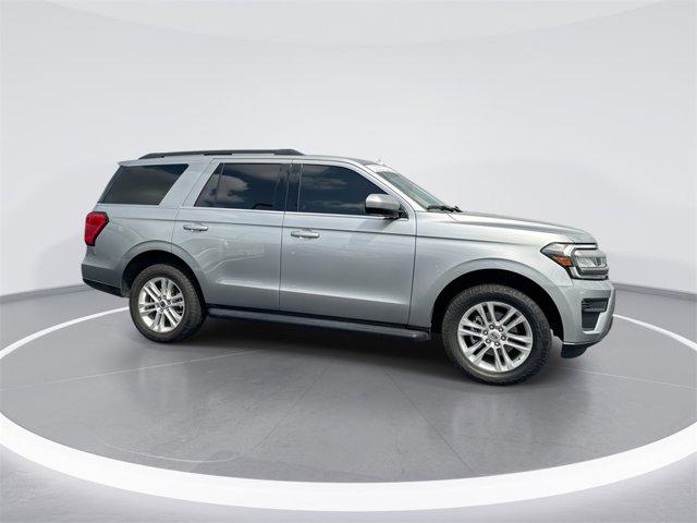 used 2024 Ford Expedition car, priced at $67,364