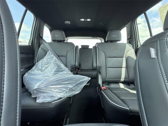 new 2025 Buick Enclave car, priced at $47,980