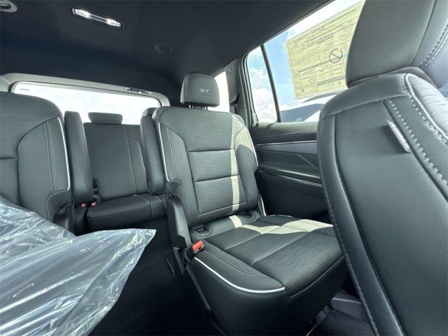 new 2025 Buick Enclave car, priced at $47,980