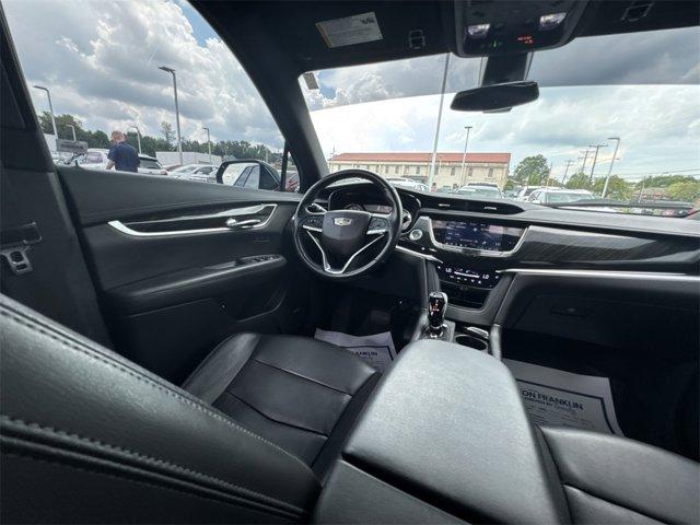 used 2021 Cadillac XT6 car, priced at $28,697