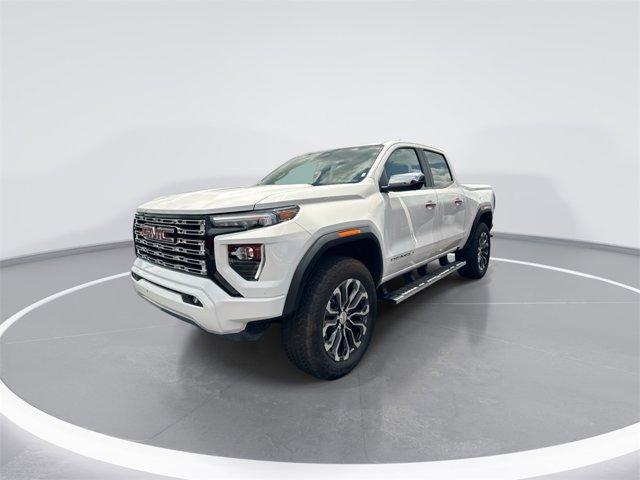 new 2025 GMC Canyon car, priced at $52,870