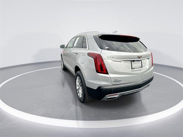 used 2020 Cadillac XT5 car, priced at $31,875