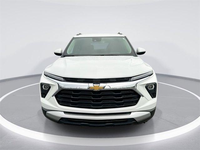 new 2025 Chevrolet TrailBlazer car, priced at $29,075