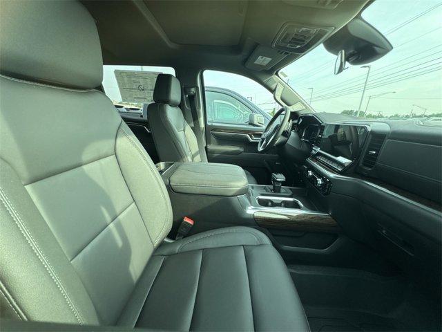 new 2025 GMC Sierra 1500 car, priced at $62,175