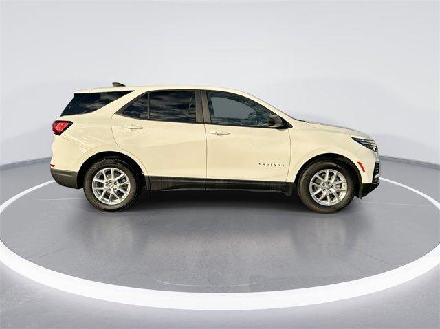 used 2022 Chevrolet Equinox car, priced at $23,870