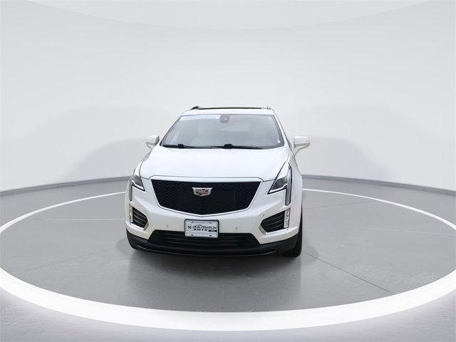 used 2021 Cadillac XT5 car, priced at $33,892