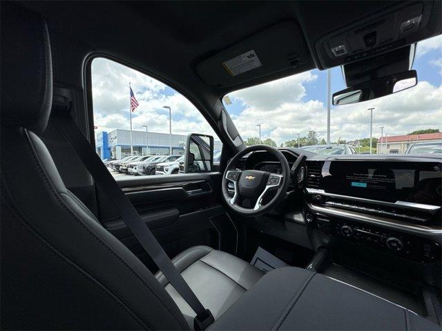 new 2025 Chevrolet Silverado 2500 car, priced at $71,980
