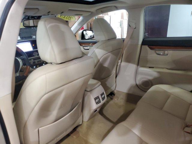 used 2013 Lexus ES 300h car, priced at $15,989