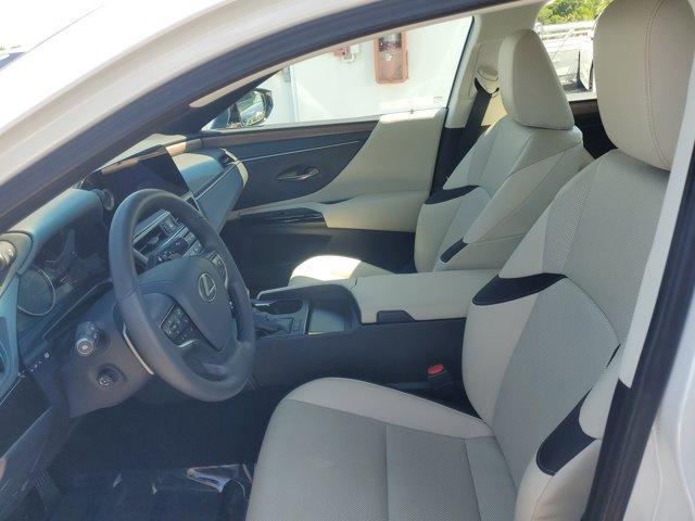 used 2024 Lexus ES 350 car, priced at $42,852