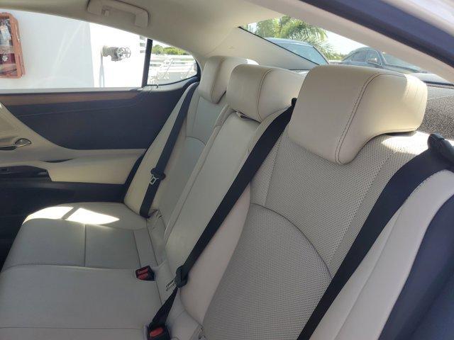 used 2024 Lexus ES 350 car, priced at $42,852