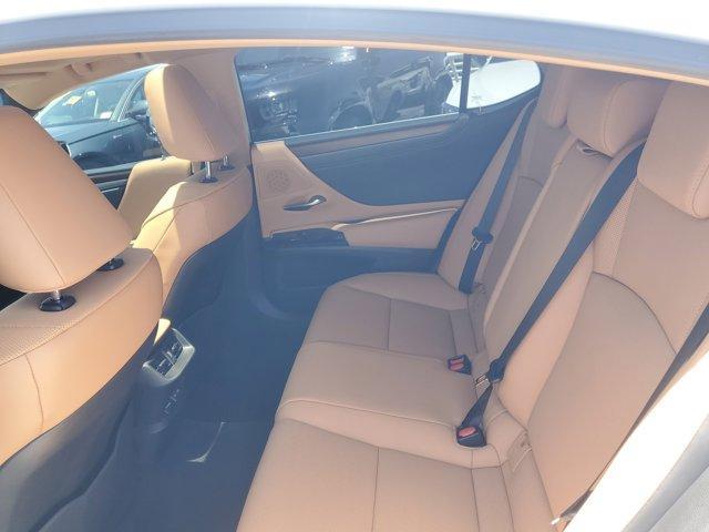 used 2025 Lexus ES 350 car, priced at $46,442