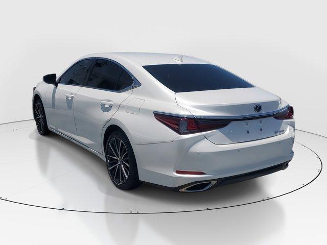 used 2025 Lexus ES 350 car, priced at $46,442