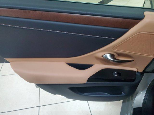 used 2025 Lexus ES 350 car, priced at $43,854