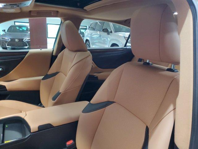 used 2025 Lexus ES 350 car, priced at $43,854
