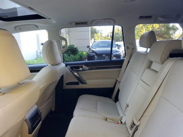 used 2022 Lexus GX 460 car, priced at $47,990