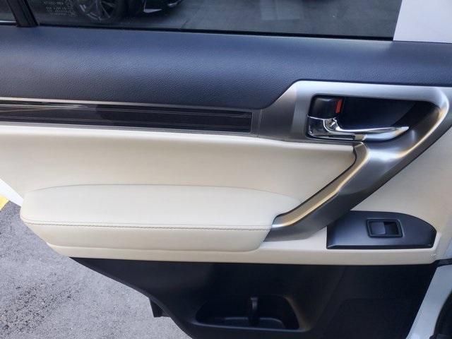 used 2022 Lexus GX 460 car, priced at $47,990