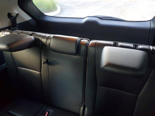 used 2022 Toyota Highlander car, priced at $31,197