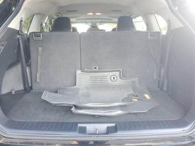 used 2022 Toyota Highlander car, priced at $31,197