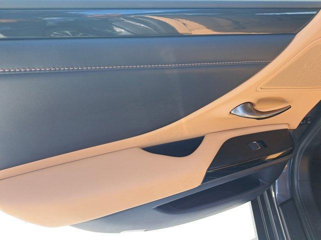 used 2023 Lexus ES 350 car, priced at $35,897