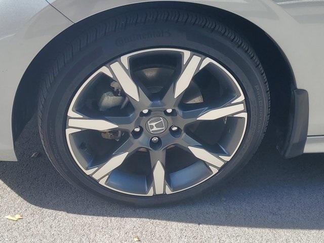 used 2025 Honda Civic Hybrid car, priced at $27,456