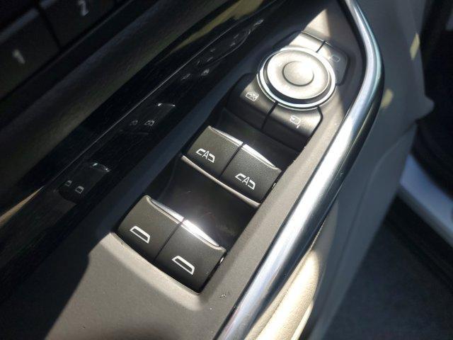 used 2021 Cadillac XT4 car, priced at $21,361