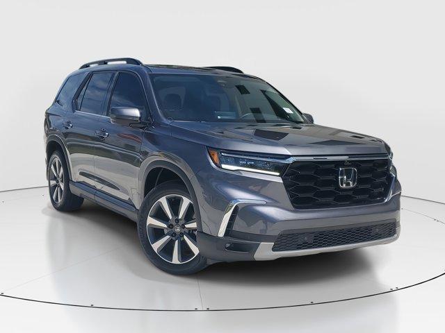 used 2024 Honda Pilot car, priced at $42,666