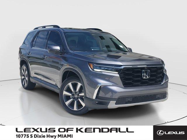 used 2024 Honda Pilot car, priced at $42,666