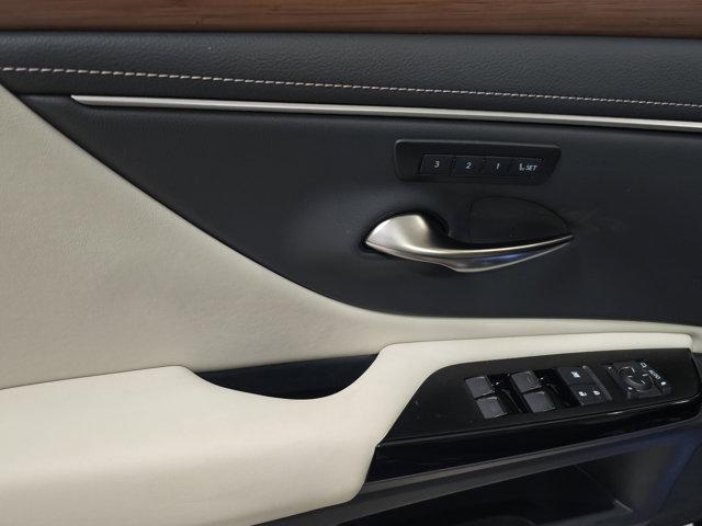 new 2025 Lexus ES 350 car, priced at $47,078