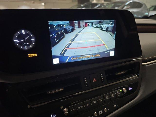 new 2025 Lexus ES 350 car, priced at $47,078