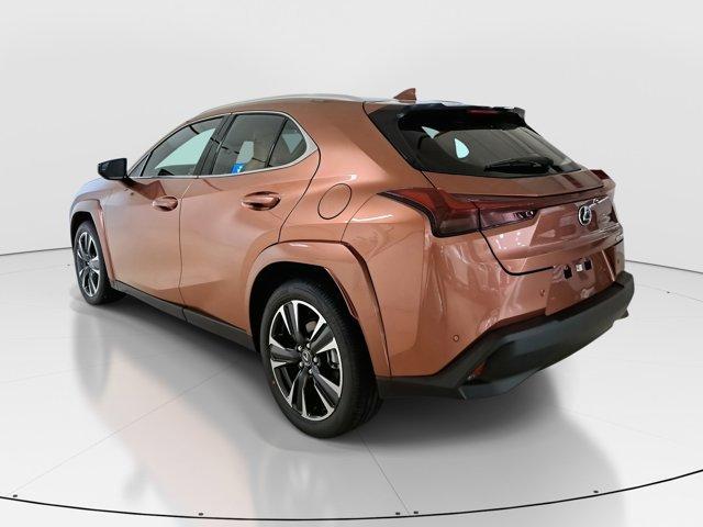 new 2025 Lexus UX 300h car, priced at $42,409