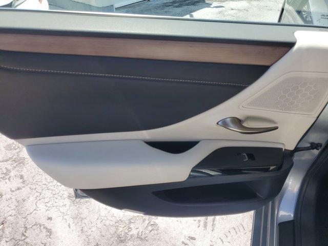 used 2024 Lexus ES 350 car, priced at $40,219