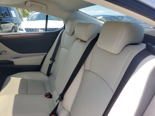 used 2024 Lexus ES 350 car, priced at $40,219