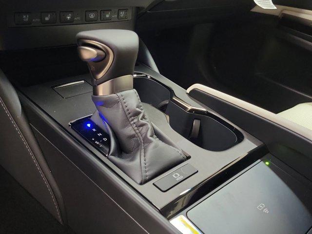 new 2025 Lexus ES 350 car, priced at $49,076