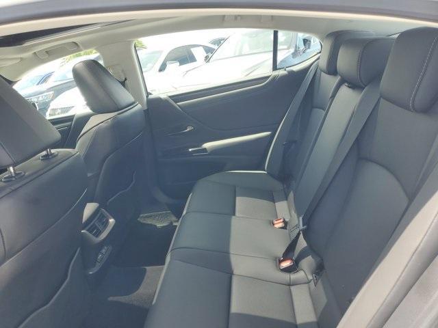 used 2024 Lexus ES 350 car, priced at $41,913